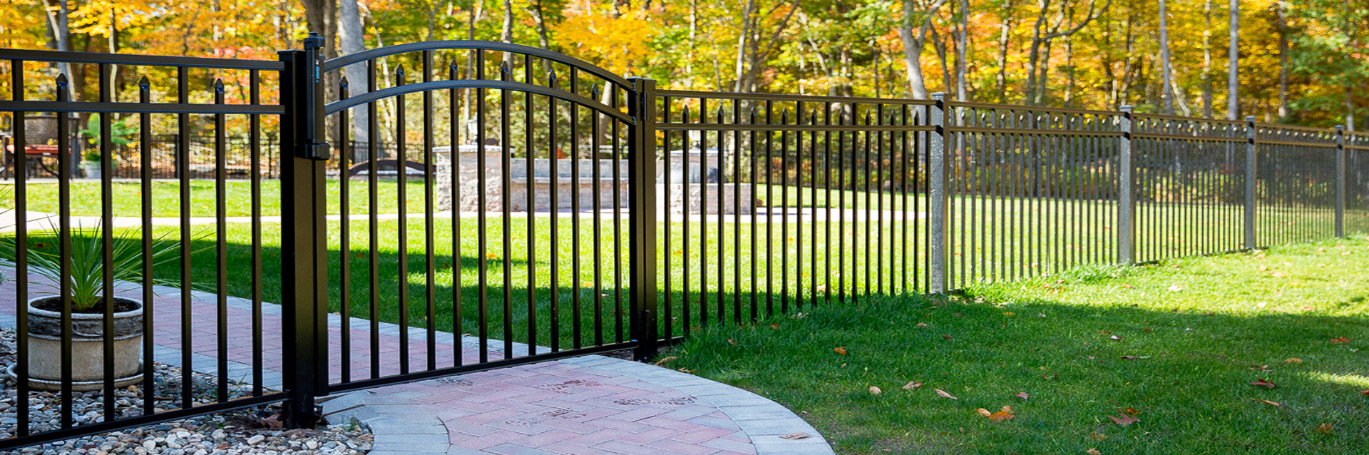 Benefits Of Aluminum Fence Aluminum Railing Delta Aluminum